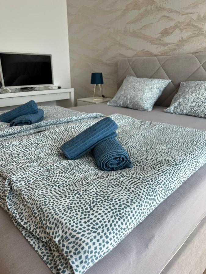 Lakeside Home Siofok Ngoại thất bức ảnh